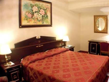 Hotel Duca Degli Abruzzi LʼAquila Esterno foto